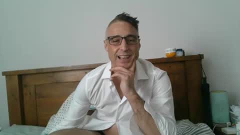 slave4live online show from February 28, 1:53 am