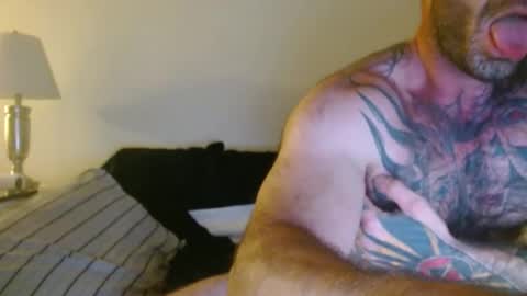 Snapshot of slayerdime85 chatting on October 3, 2:21 am slayerdime85 online show from October 3, 2:21 am