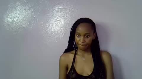 Snapshot of slim_alicia chatting on October 3, 5:43 pm Alicia online show from October 3, 5:43 pm