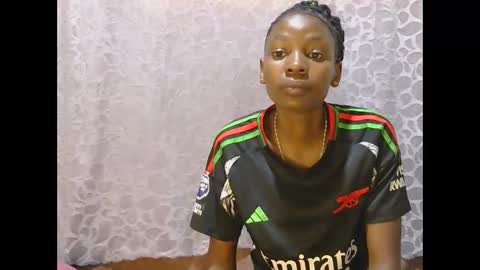 Snapshot of slim_girl01 chatting on February 2, 8:02 am slim_girl01 online show from February 2, 8:02 am