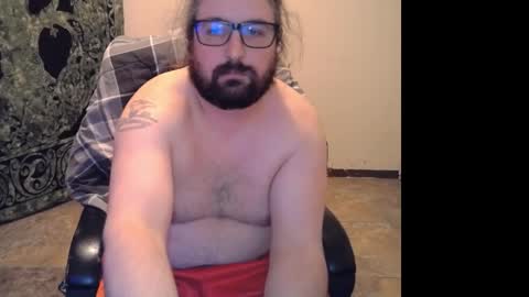 Snapshot of slimdizzy64 chatting on February 20, 12:52 am slave drew or slut online show from February 20, 12:52 am