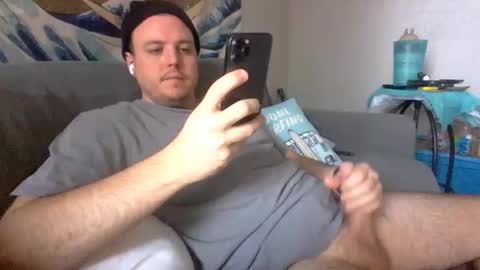 Snapshot of slimjim2090 chatting on January 9, 8:01 pm slimjim2090 online show from January 9, 8:01 pm