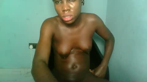 Snapshot of slimzyxdoll chatting on October 13, 4:25 am slimzyxdoll online show from October 13, 4:25 am