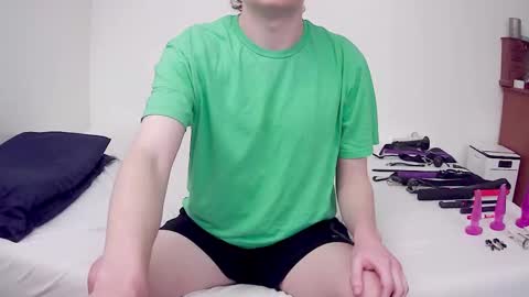 Little Slut online show from October 6, 4:47 pm