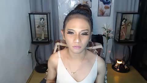 SLUT KATRINA online show from January 18, 6:55 am