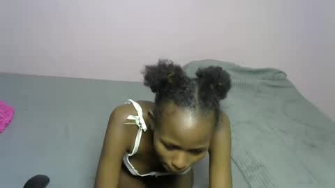 slutty_princess07 online show from January 30, 6:21 pm