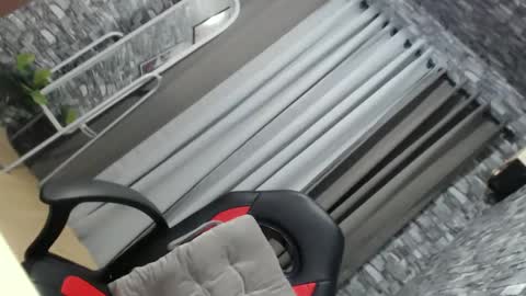 CHIE CHIE online show from February 16, 10:54 pm