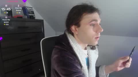 Natsu online show from March 16, 5:39 pm