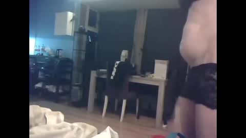 slutviki online show from October 30, 5:30 am