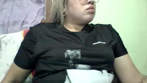 Lovewella online show from September 15, 2:18 pm