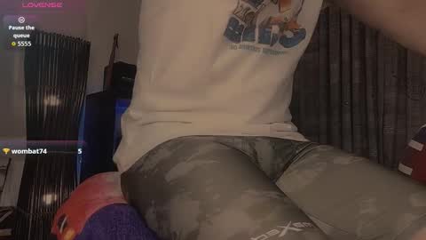 Smalldickboy4life online show from February 14, 2:25 am