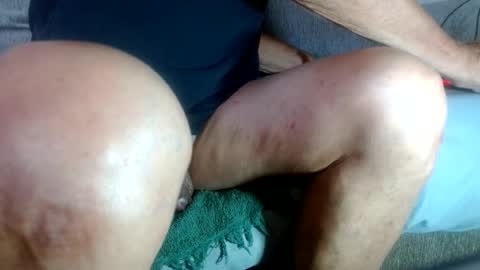 smallmalelass online show from September 29, 6:07 pm