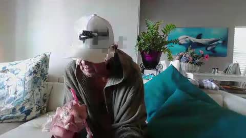 Daddy online show from February 23, 2:14 pm