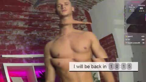 Snapshot of smart_fit_lad chatting on October 18, 4:33 pm Mateo online show from October 18, 4:33 pm