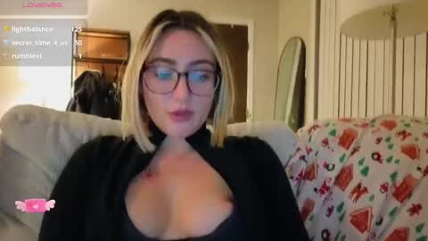 Smexy online show from March 1, 1:32 am