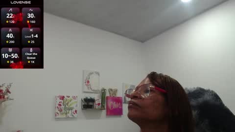 Smileth online show from October 2, 1:10 pm