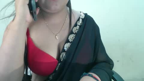 smiley online show from May 3, 11:38 am