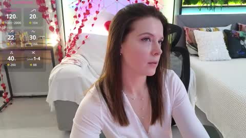 smilym online show from February 8, 5:27 pm