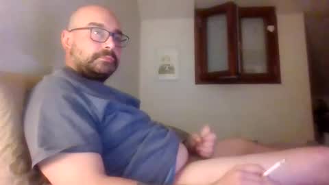 smoker985 online show from November 26, 5:21 pm