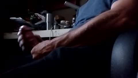 smokewagon22 online show from December 5, 9:11 am