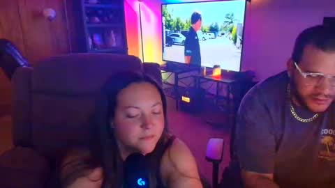 Come Smoke With Us online show from October 30, 2:01 am