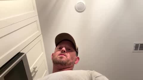 smokeymt420 online show from October 14, 2:25 am