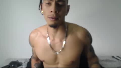 Snapshot of smooke_skinny chatting on October 4, 7:11 pm Daniel Aston online show from October 4, 7:11 pm