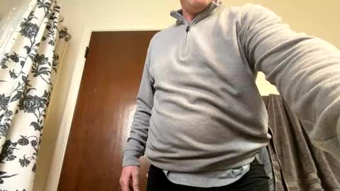 smooth810 online show from April 1, 9:23 pm