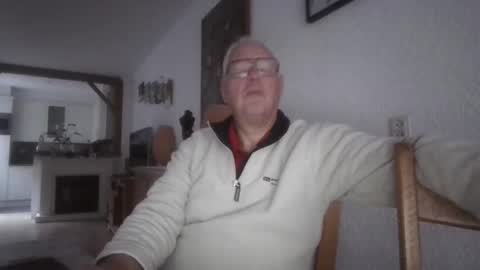 smoothy5460 online show from December 2, 8:03 am