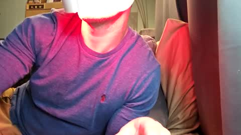 Snackyyyy online show from April 13, 12:04 am