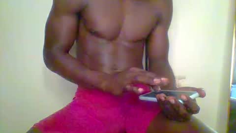 Snapshot of sneaky_link2 chatting on March 5, 6:12 am papi online show from March 5, 6:12 am