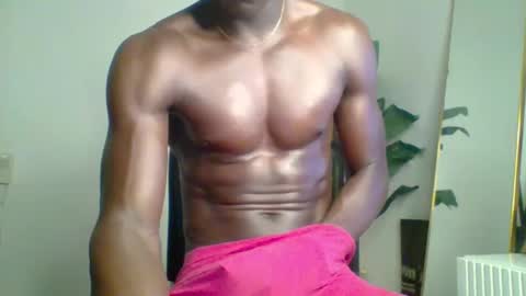 Snapshot of sneaky_link2 chatting on September 11, 7:31 am papi online show from September 11, 7:31 am