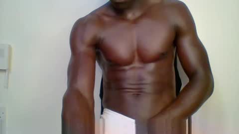 Snapshot of sneaky_link2 chatting on February 20, 11:42 am papi online show from February 20, 11:42 am