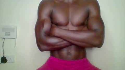 Snapshot of sneaky_link2 chatting on February 28, 7:15 am papi online show from February 28, 7:15 am