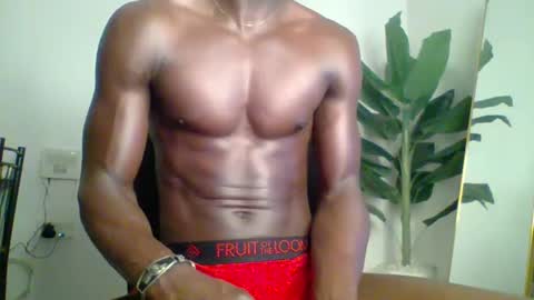 Snapshot of sneaky_link2 chatting on September 16, 4:37 am papi online show from September 16, 4:37 am
