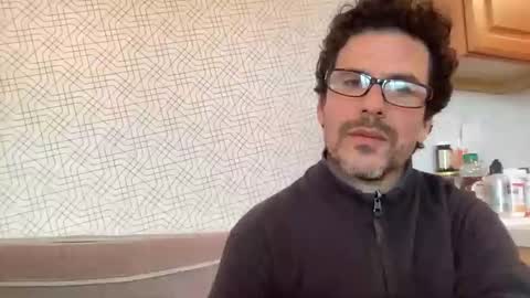 snfrisco76 online show from March 31, 12:00 am