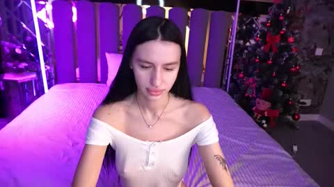 snow_whiteeex online show from January 19, 7:29 am