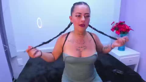 Soffy online show from October 15, 8:42 pm
