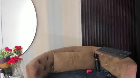 SOFIA online show from March 15, 12:59 am