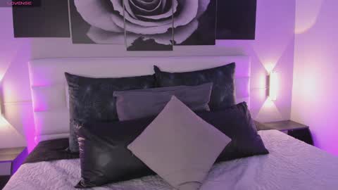 sofi_sp online show from October 15, 11:44 am