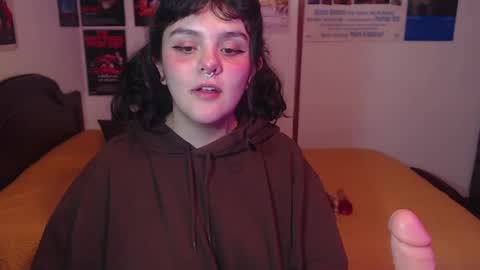 Sofi online show from March 1, 1:11 am