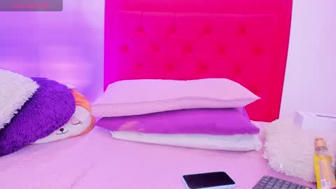 Snapshot of sofia_girl_ chatting on February 27, 7:30 am SOFIA online show from February 27, 7:30 am