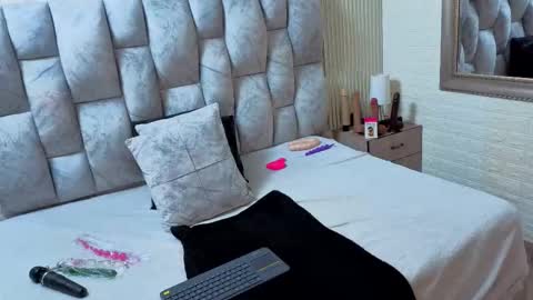 sofia gutierrez   online show from January 7, 3:33 am