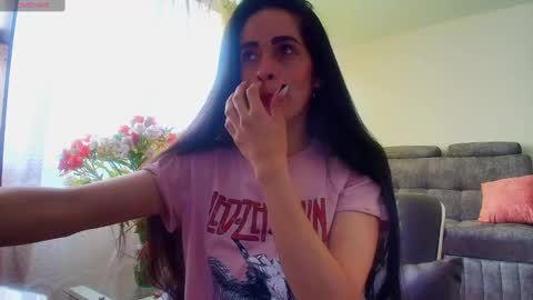 Sofia Kuleth  online show from February 27, 12:23 pm