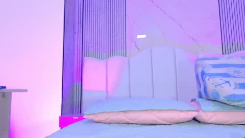 Sofia online show from April 15, 3:21 am