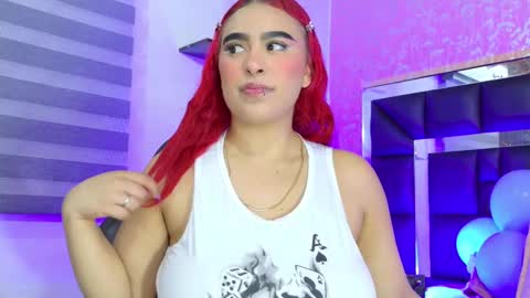 Snapshot of sofia_martinn chatting on September 26, 3:47 am Sofia online show from September 26, 3:47 am