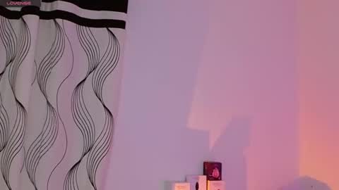 IG  online show from October 16, 2:55 am