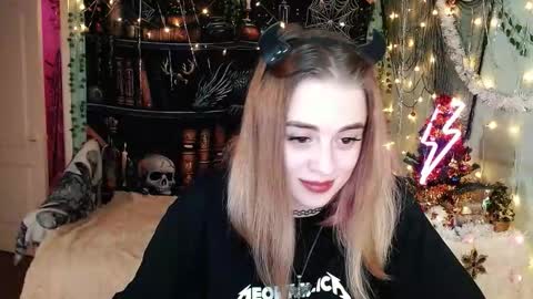 sofia_rosemary online show from January 17, 3:32 pm