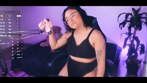 Snapshot of sofia_tabares chatting on September 10, 9:49 pm Demi Sofia online show from September 10, 9:49 pm