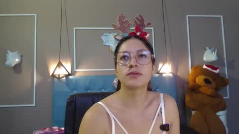 Sofa online show from December 4, 11:43 am